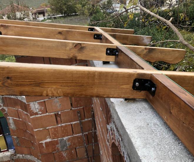 Κατασκευής στέγης εκκλησίας - Φαρκαδόνα